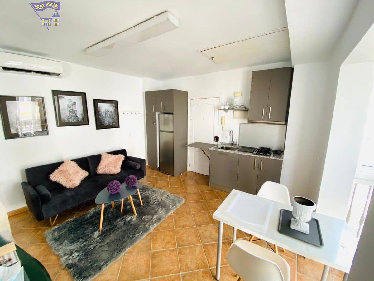 1 bedroom Apartment for rent in Arcos de la Frontera - € 350 (Ref: 5484856)