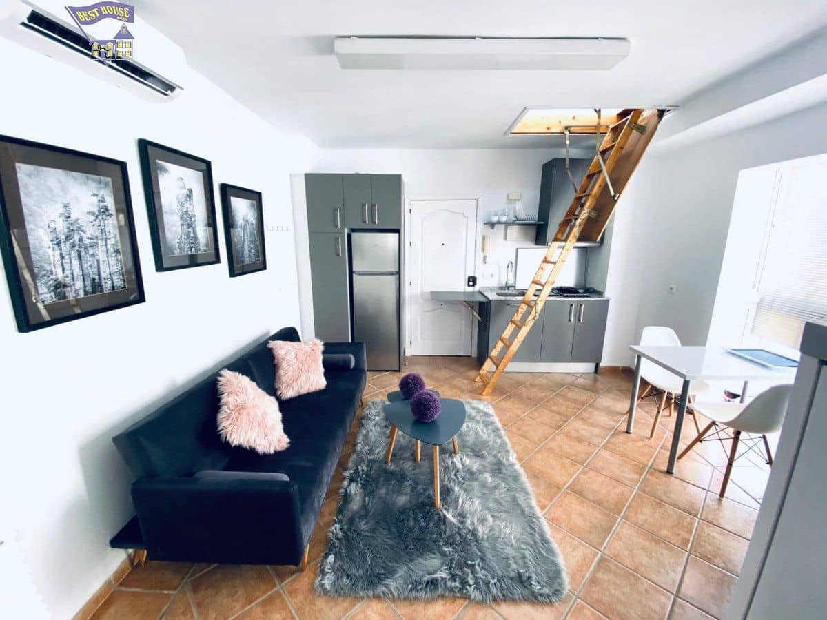 1 bedroom Apartment for rent in Arcos de la Frontera - € 350 (Ref: 5484856)