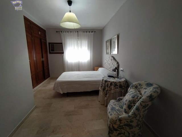 3 slaapkamer Flat te huur in Arcos de la Frontera - € 500 (Ref: 5787344)