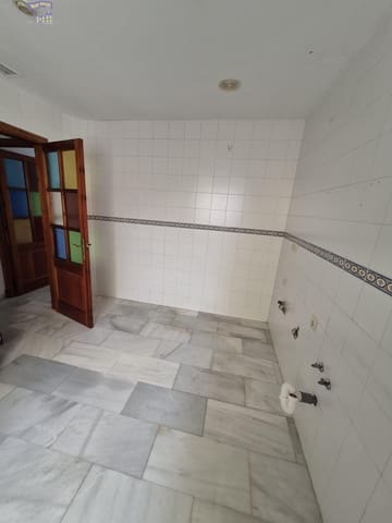 4 makuuhuone Asunto myytävänä paikassa Arcos de la Frontera - 100 000 € (Ref: 6194051)