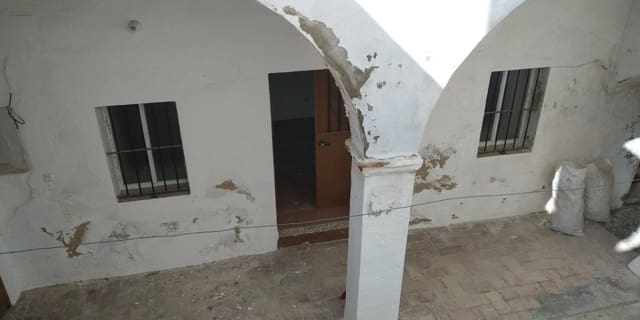 6 makuuhuone Omakotitalo myytävänä paikassa Arcos de la Frontera - 50 000 € (Ref: 6194063)