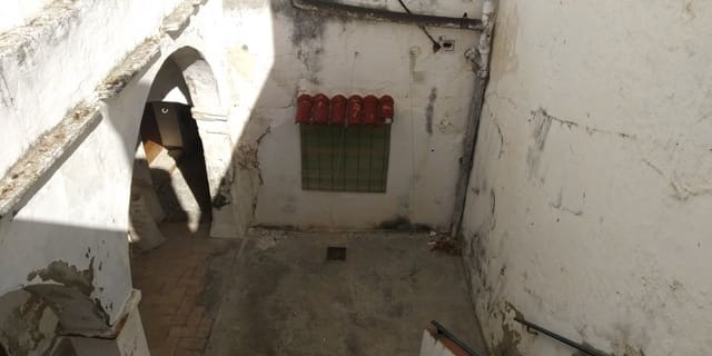 6 makuuhuone Omakotitalo myytävänä paikassa Arcos de la Frontera - 50 000 € (Ref: 6194063)