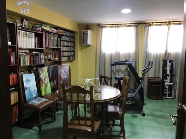 5 soveværelse Villa til salg i Arcos de la Frontera - € 285.000 (Ref: 6194067)