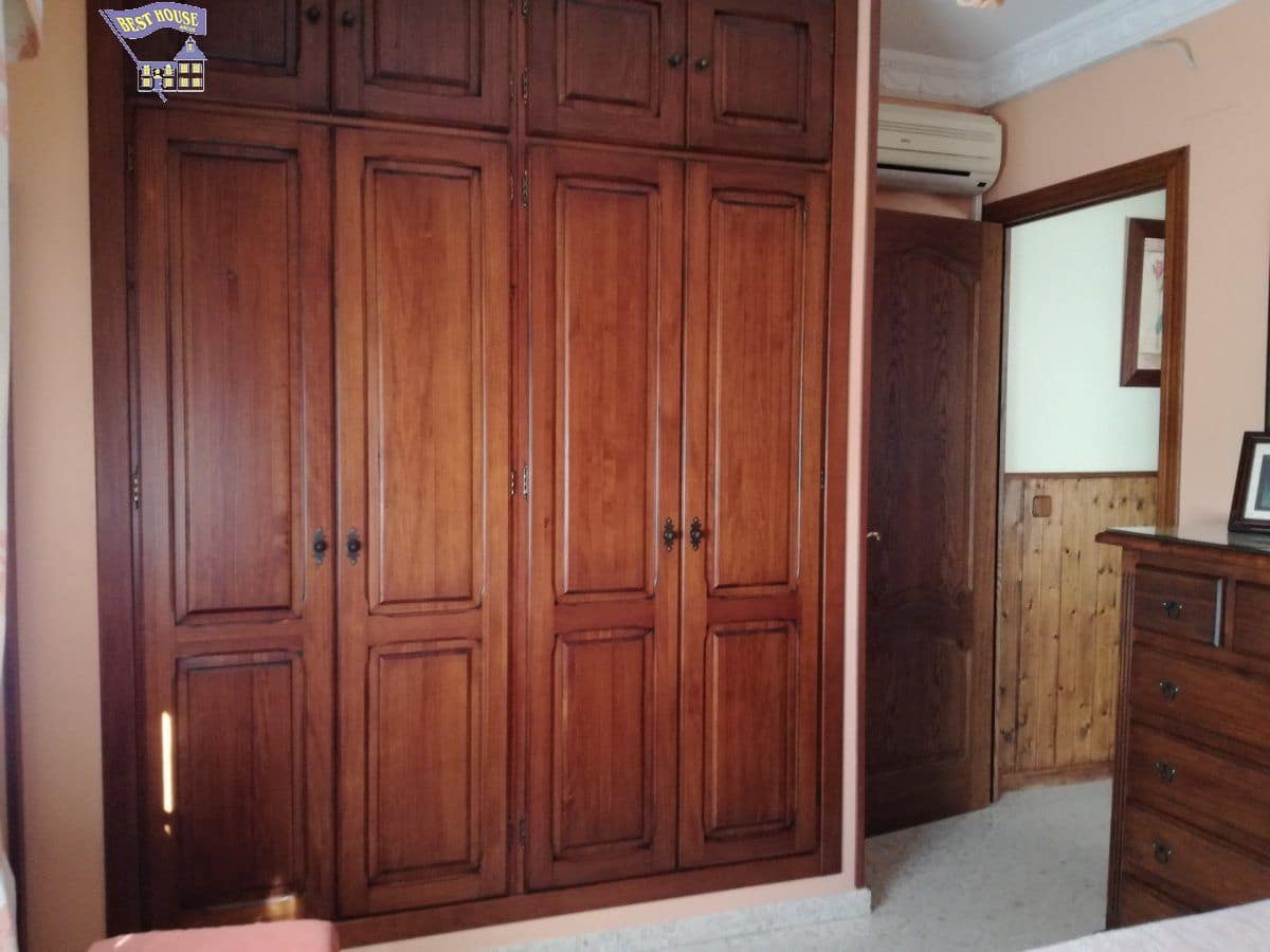 2 bedroom Flat for sale in Arcos de la Frontera - € 77,000 (Ref: 6194075)