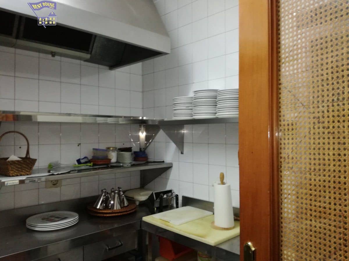 Commerciale in vendita in Arcos de la Frontera - 300.000 € (Rif: 6194089)