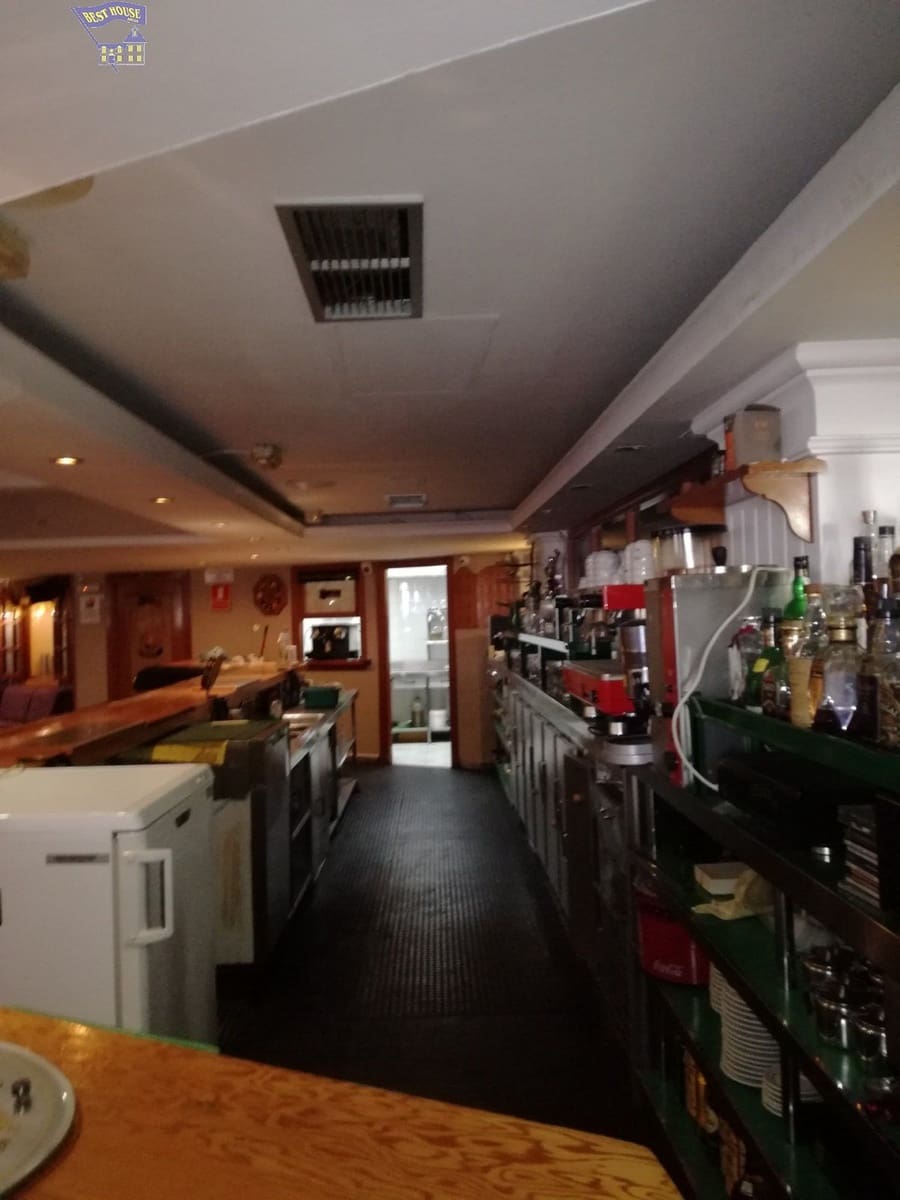 Commerciale in vendita in Arcos de la Frontera - 300.000 € (Rif: 6194089)