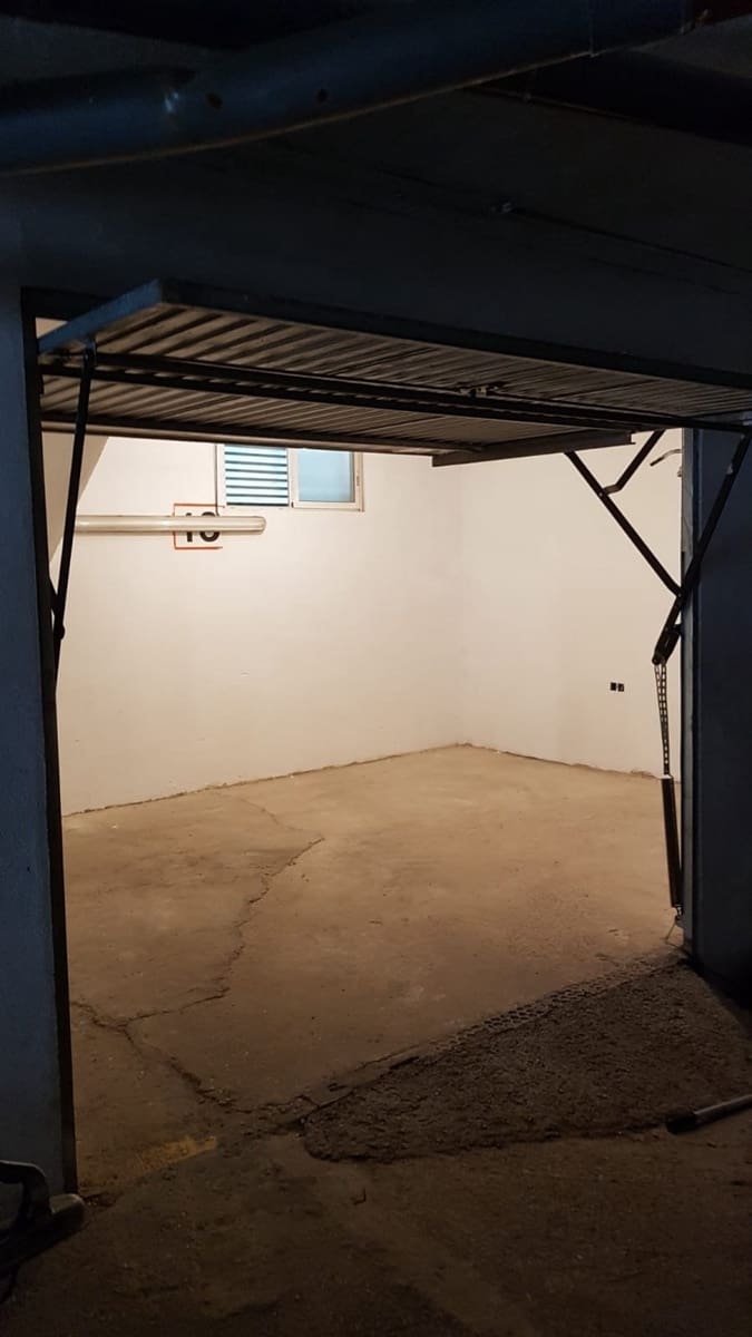 Garaż na sprzedaż w Arcos de la Frontera - 15 500 € (Ref: 6194095)