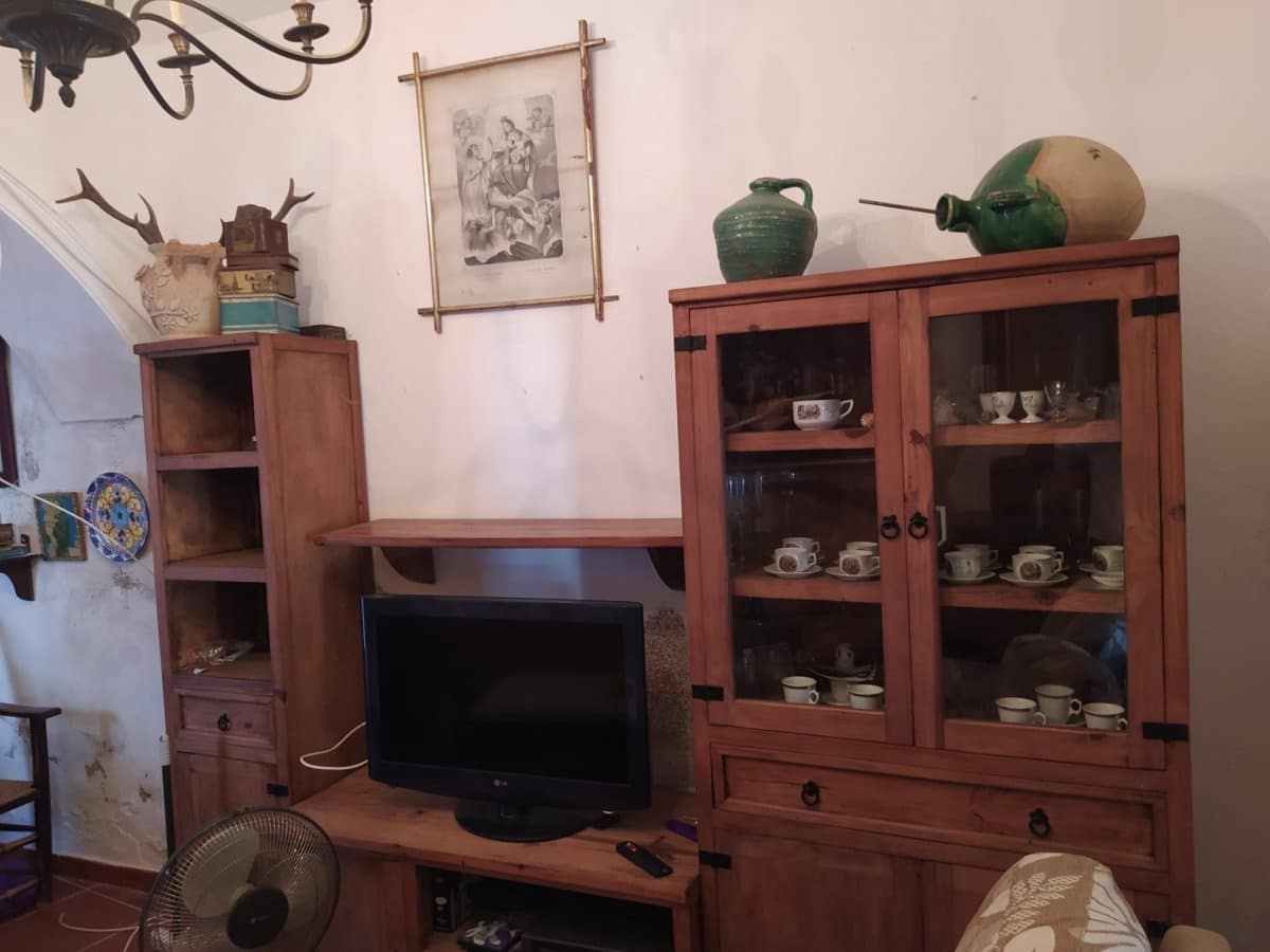 8 bedroom Townhouse for sale in Arcos de la Frontera - € 120,000 (Ref: 6194137)