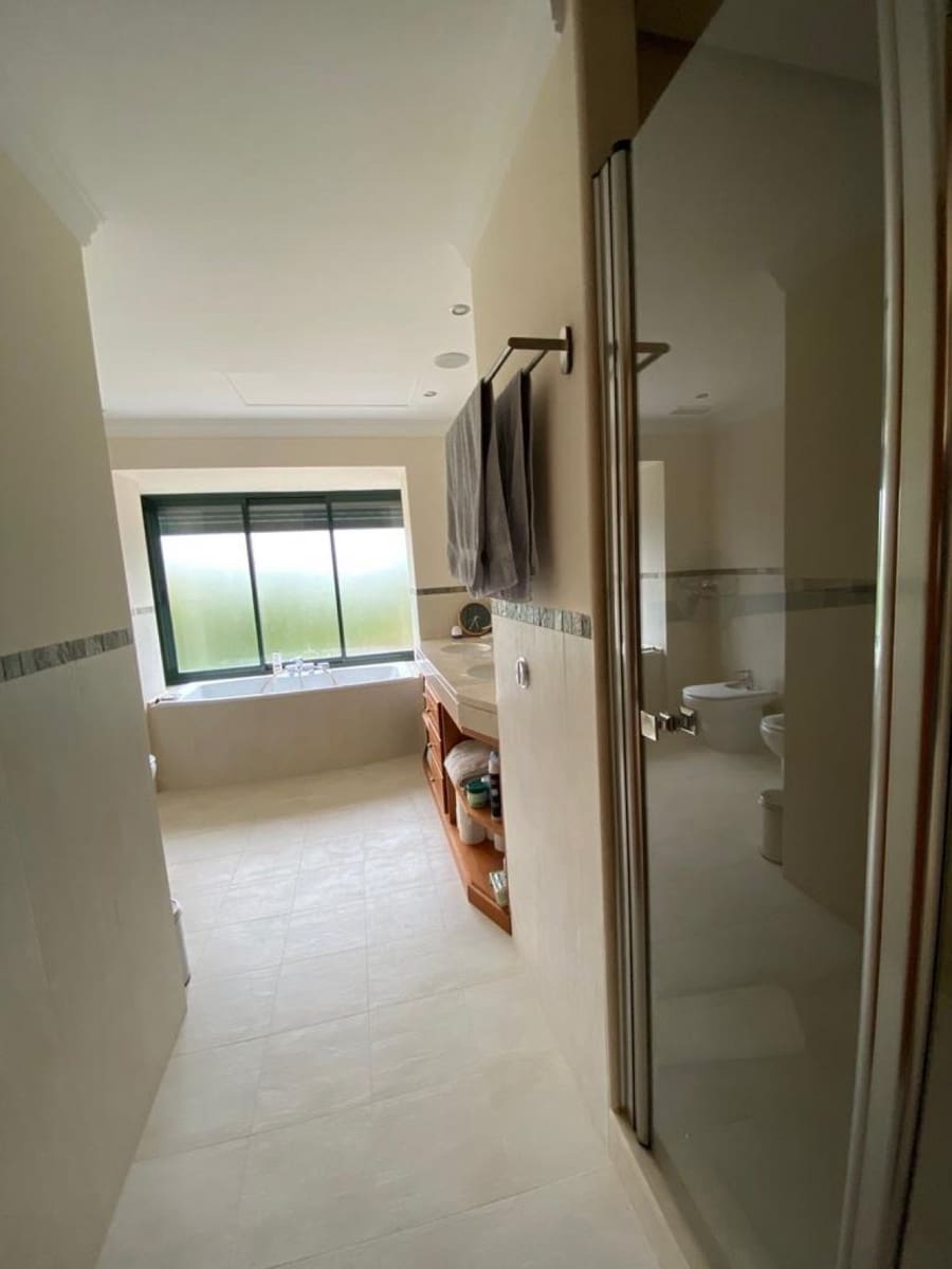 6 bedroom Villa for sale in Arcos de la Frontera with pool garage - € 795,000 (Ref: 6194154)