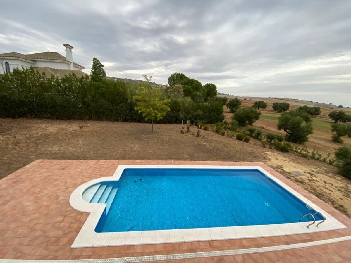 6 bedroom Villa for sale in Arcos de la Frontera with pool garage - € 795,000 (Ref: 6194154)