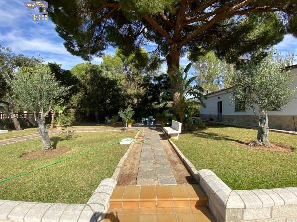 3 bedroom Finca/Country House for sale in Arcos de la Frontera with pool - € 270,000 (Ref: 6194160)