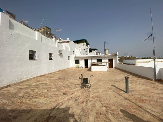 5 soveværelse Byhus til salg i Arcos de la Frontera - € 183.000 (Ref: 6248992)