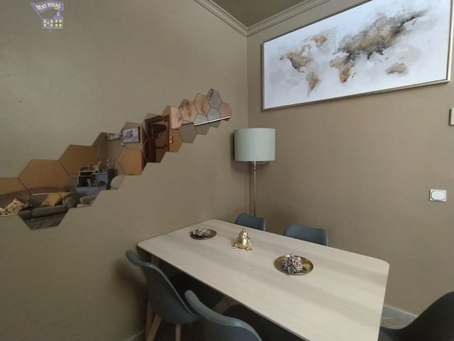 4 Zimmer Haus zu verkaufen in Arcos de la Frontera - 178.000 € (Ref: 7002176)