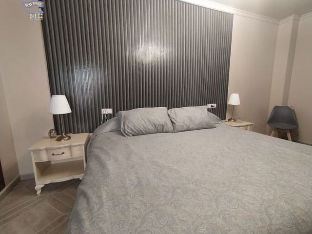 4 makuuhuone Omakotitalo myytävänä paikassa Arcos de la Frontera - 178 000 € (Ref: 7002176)