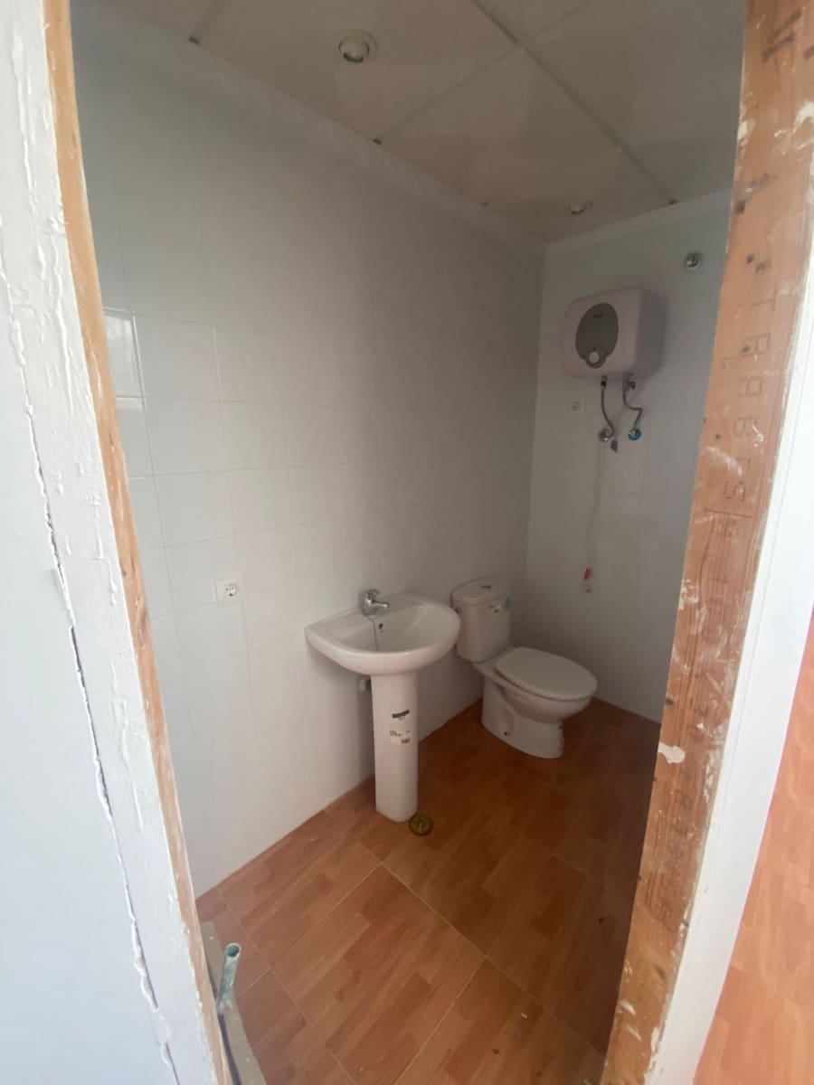 Kaupallinen vuokrattavana paikassa Arcos de la Frontera mukana 
autotalli - 605 € (Ref: 7225370)