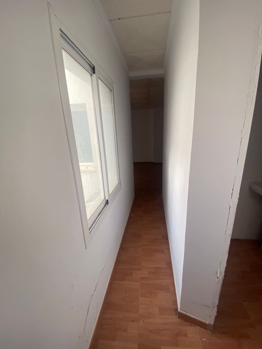 Kaupallinen vuokrattavana paikassa Arcos de la Frontera mukana 
autotalli - 605 € (Ref: 7225370)