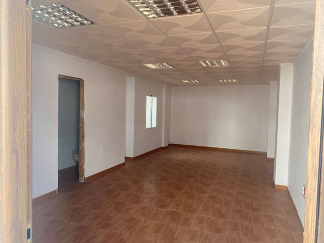 Gewerbe zu vermieten in Arcos de la Frontera mit Garage - 605 € (Ref: 7225370)