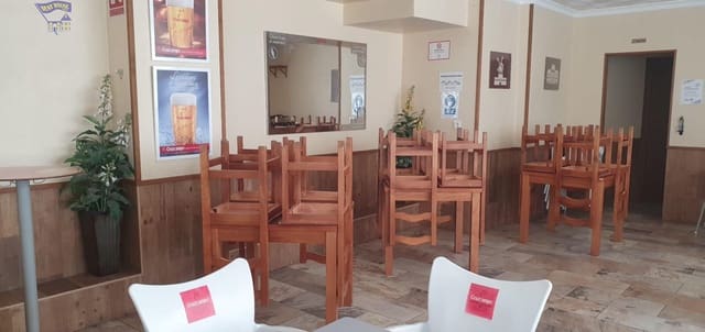 Azienda in vendita in Arcos de la Frontera - 198.000 € (Rif: 7641011)