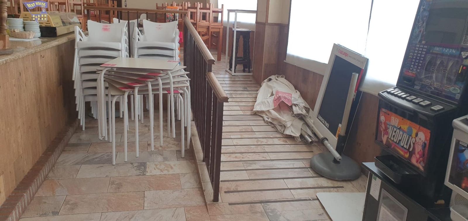 Biznes na sprzedaż w Arcos de la Frontera - 198 000 € (Ref: 7641011)