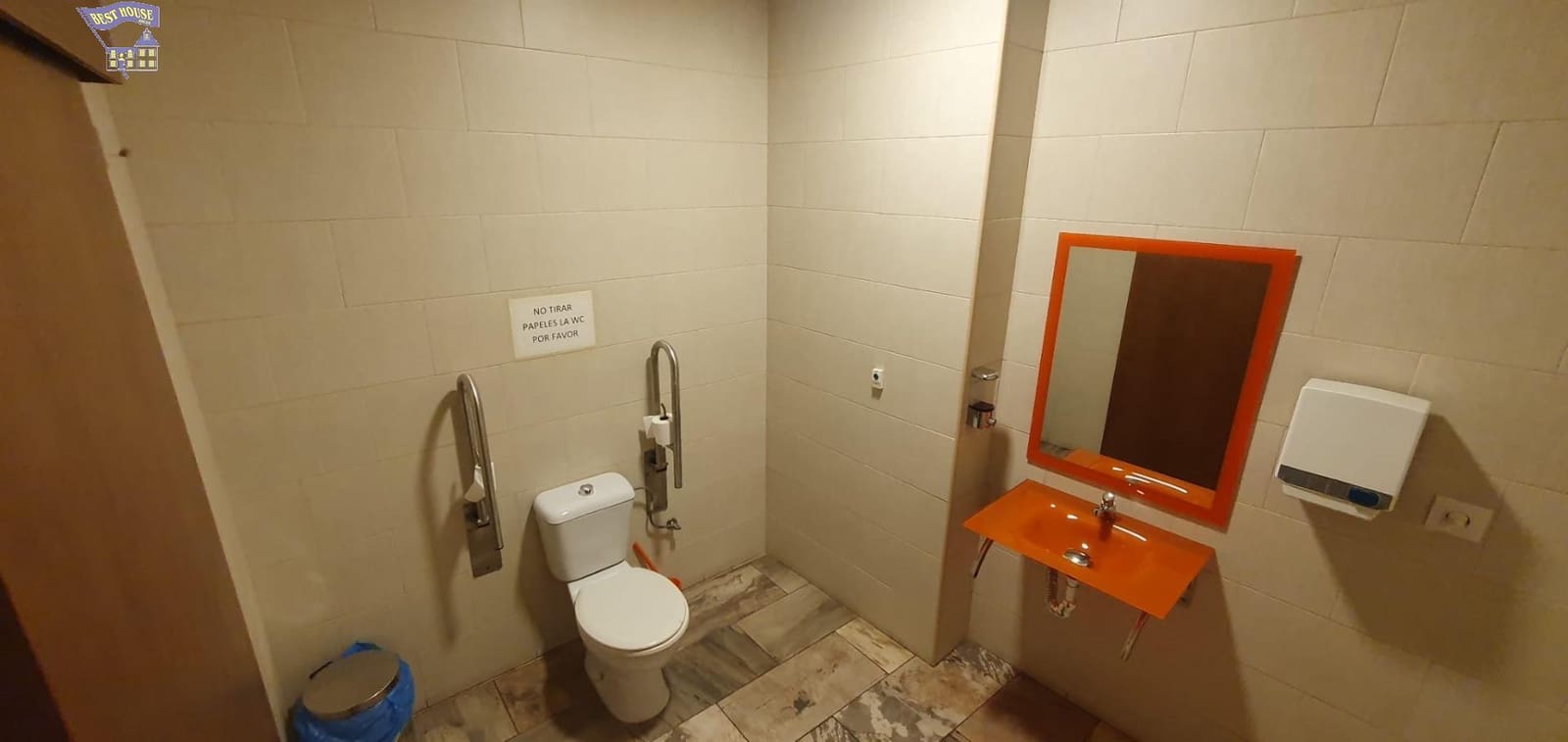 Biznes na sprzedaż w Arcos de la Frontera - 198 000 € (Ref: 7641011)