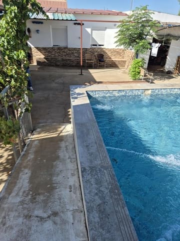 3 soveværelse Finca/Landehus til salg i Arcos de la Frontera med swimmingpool - € 199.900 (Ref: 7753631)