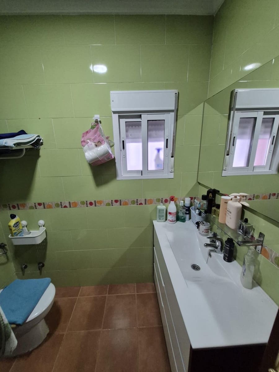 3 bedroom Finca/Country House for sale in Arcos de la Frontera with pool - € 199,900 (Ref: 7753631)