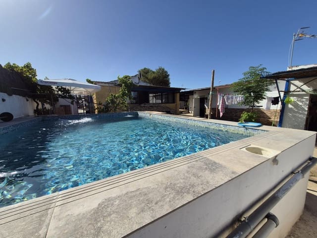 3 soveværelse Finca/Landehus til salg i Arcos de la Frontera med swimmingpool - € 199.900 (Ref: 7753631)