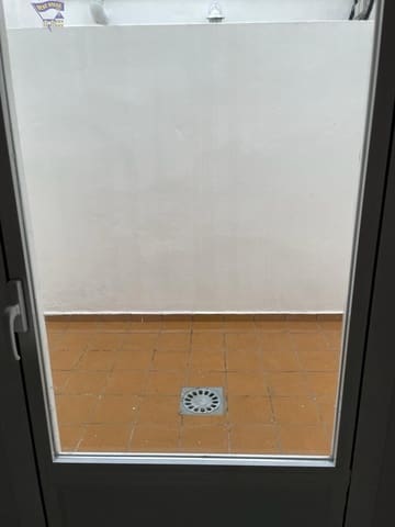 3 slaapkamer Flat te huur in Arcos de la Frontera - € 475 (Ref: 8098406)