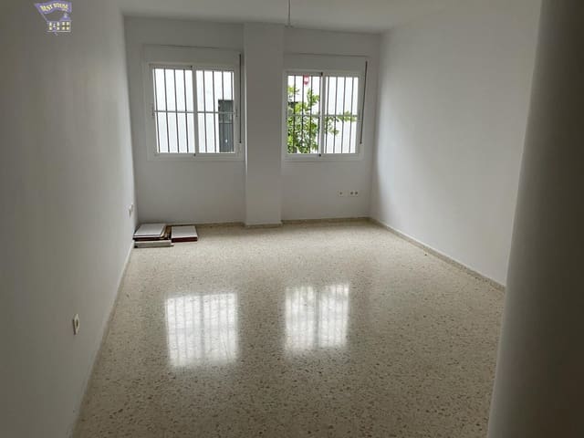 3 slaapkamer Flat te huur in Arcos de la Frontera - € 475 (Ref: 8098406)