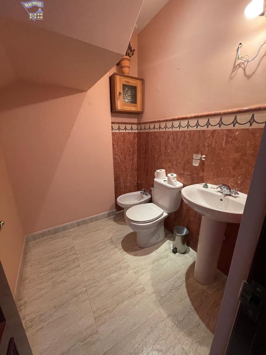 5 chambre Villa/Maison à vendre à Arcos de la Frontera avec garage - 251 000 € (Ref: 8498715)