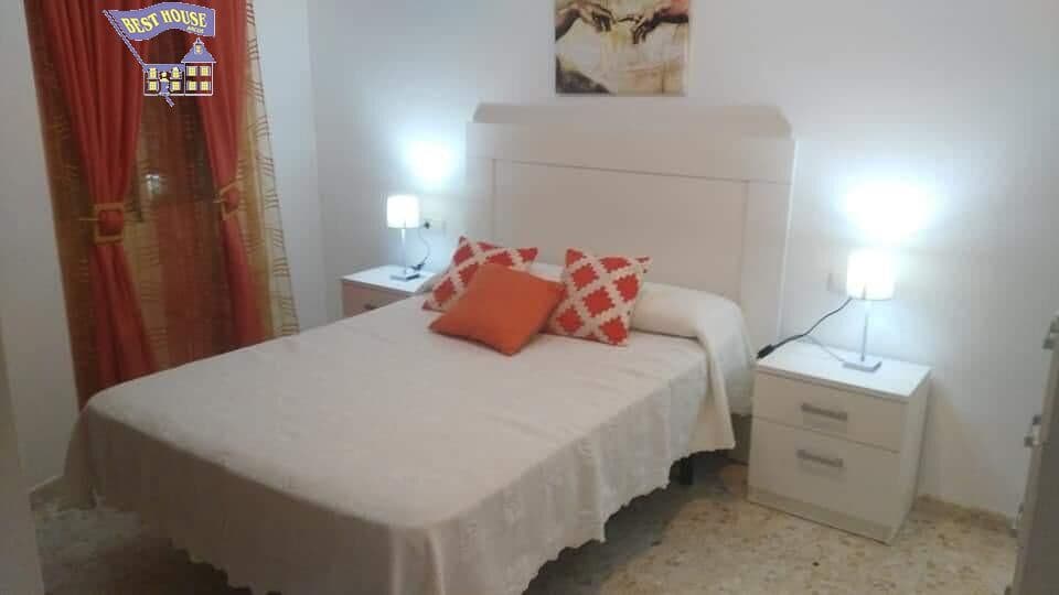 3 soverom Leilighet til salgs i Arcos de la Frontera med garasje - € 135 000 (Ref: 8519168)