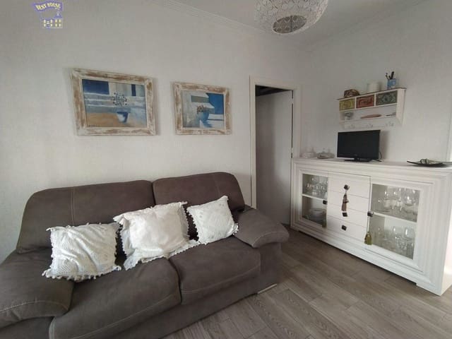 2 bedroom Apartment for rent in Arcos de la Frontera - € 450 (Ref: 8542073)