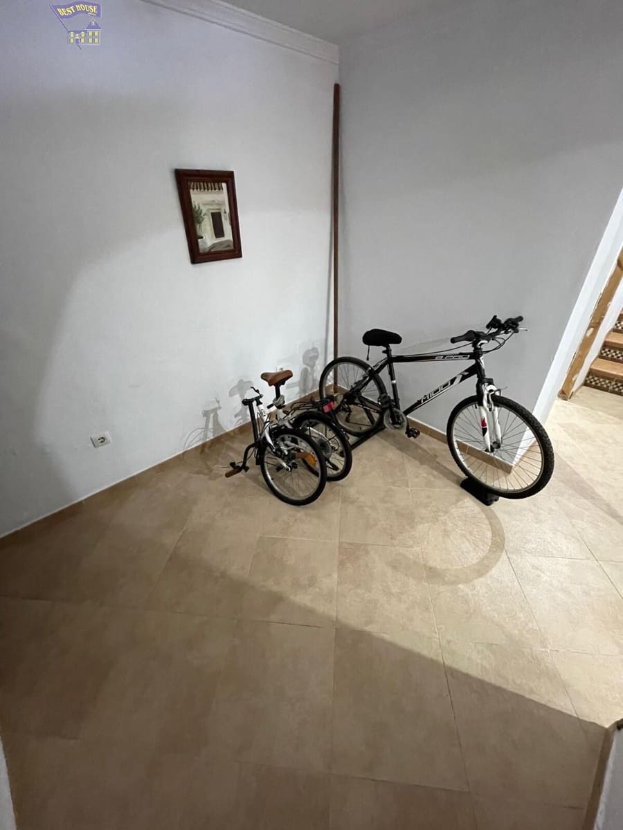 Casa de 5 habitaciones en Arcos de la Frontera en venta - 182.000 € (Ref: 8589119)