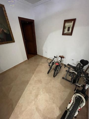 Casa de 5 habitaciones en Arcos de la Frontera en venta - 182.000 € (Ref: 8589119)