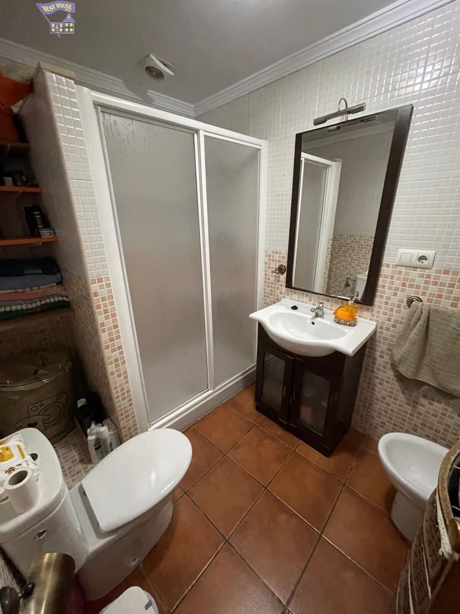 Casa de 5 habitaciones en Arcos de la Frontera en venta - 182.000 € (Ref: 8589119)