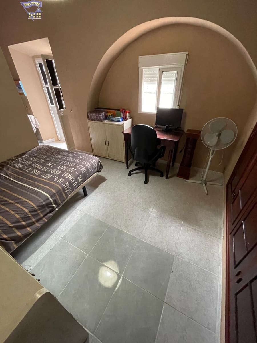 Casa de 5 habitaciones en Arcos de la Frontera en venta - 182.000 € (Ref: 8589119)