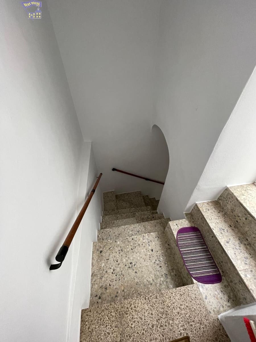 Casa de 5 habitaciones en Arcos de la Frontera en venta - 182.000 € (Ref: 8589119)