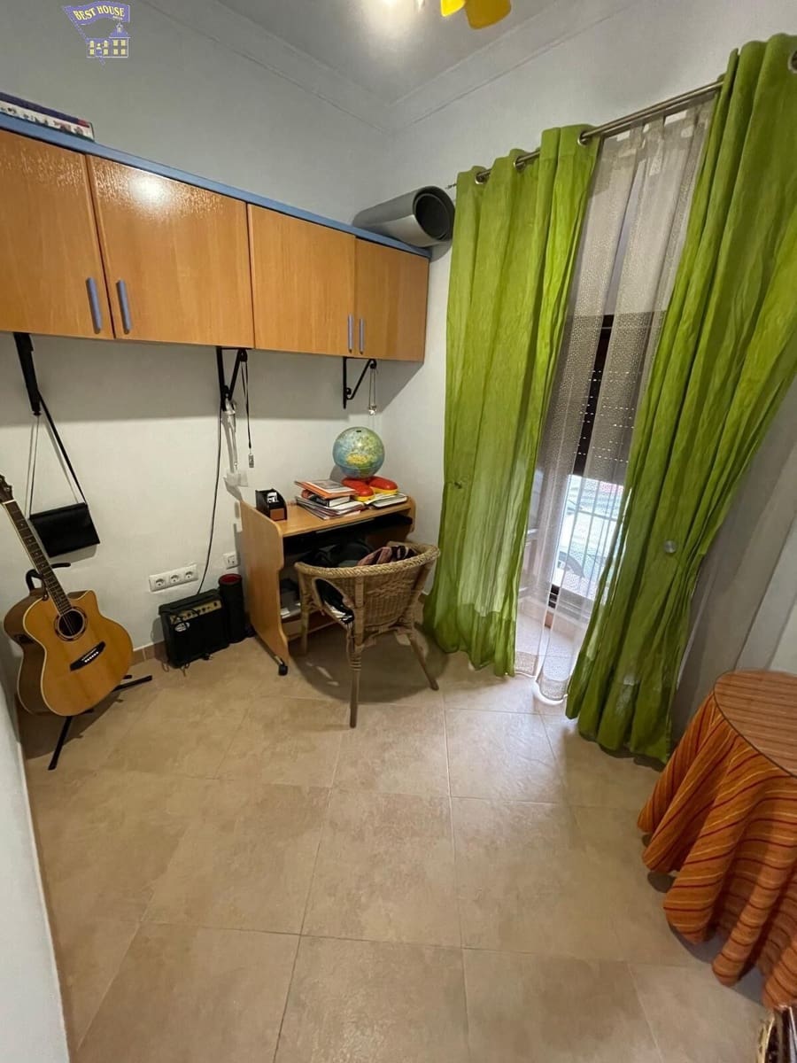 Casa de 5 habitaciones en Arcos de la Frontera en venta - 182.000 € (Ref: 8589119)