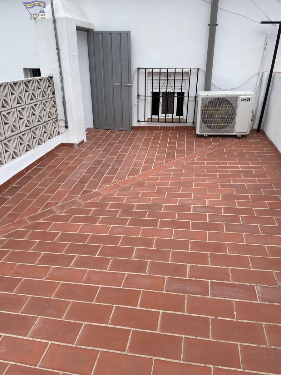 Casa de 5 habitaciones en Arcos de la Frontera en venta - 182.000 € (Ref: 8589119)