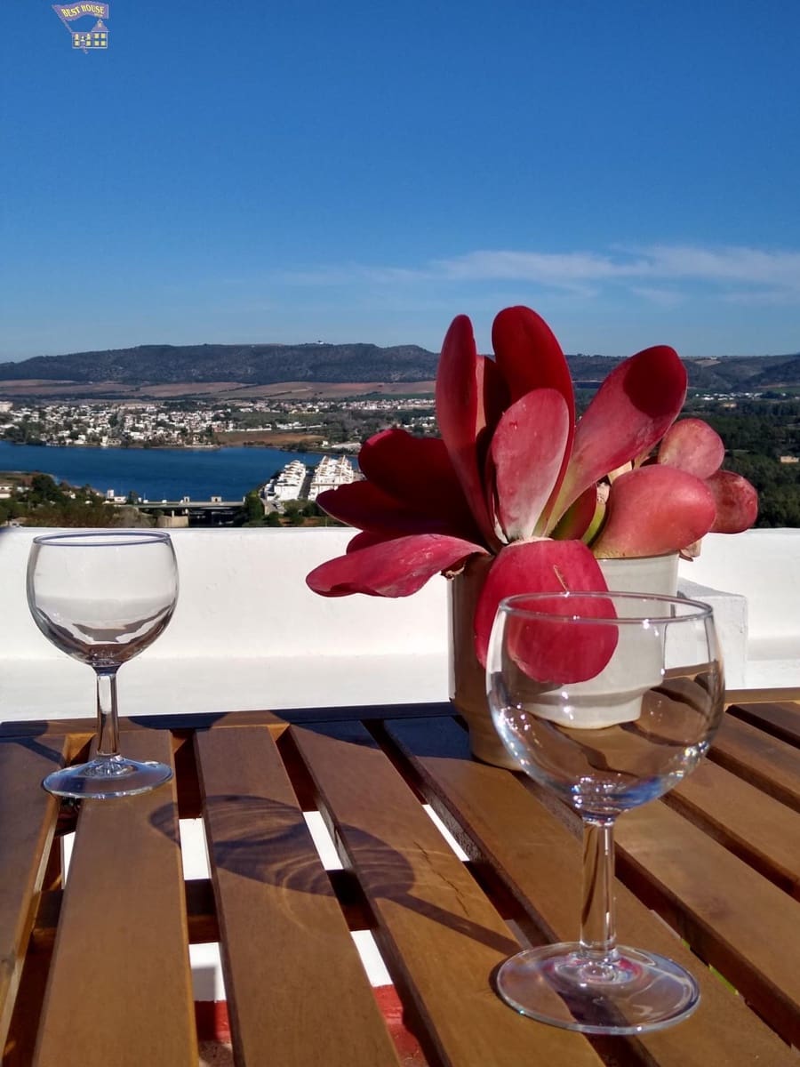 2 bedroom Townhouse for sale in Arcos de la Frontera - € 92,000 (Ref: 8737873)