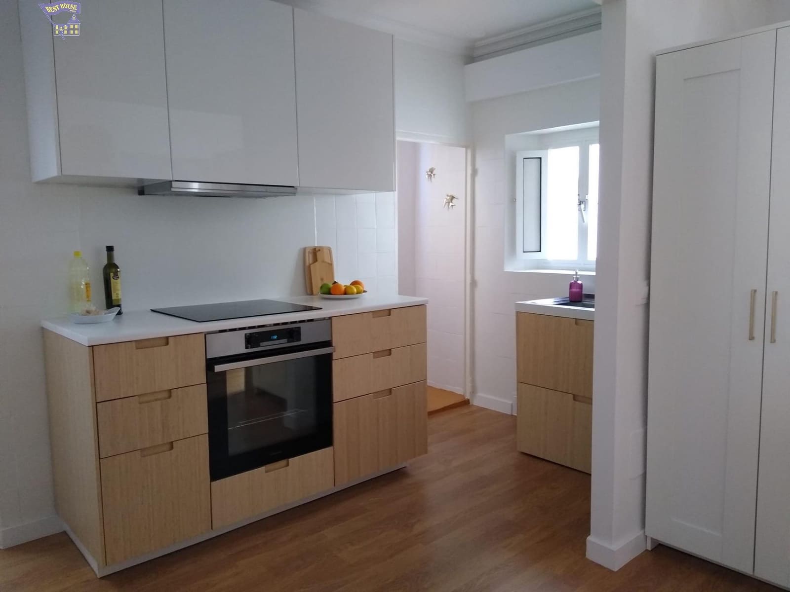 2 bedroom Townhouse for sale in Arcos de la Frontera - € 92,000 (Ref: 8737873)