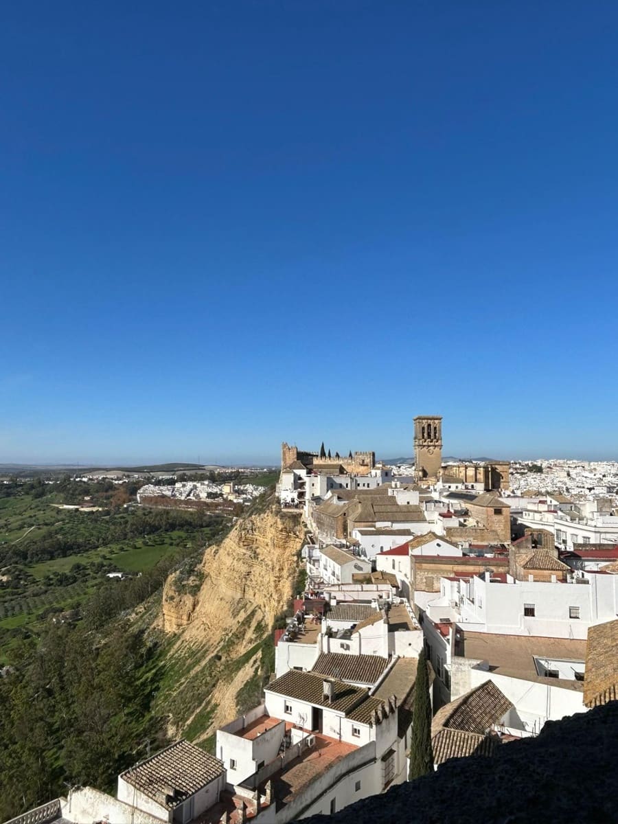 2 bedroom Townhouse for sale in Arcos de la Frontera - € 92,000 (Ref: 8737873)