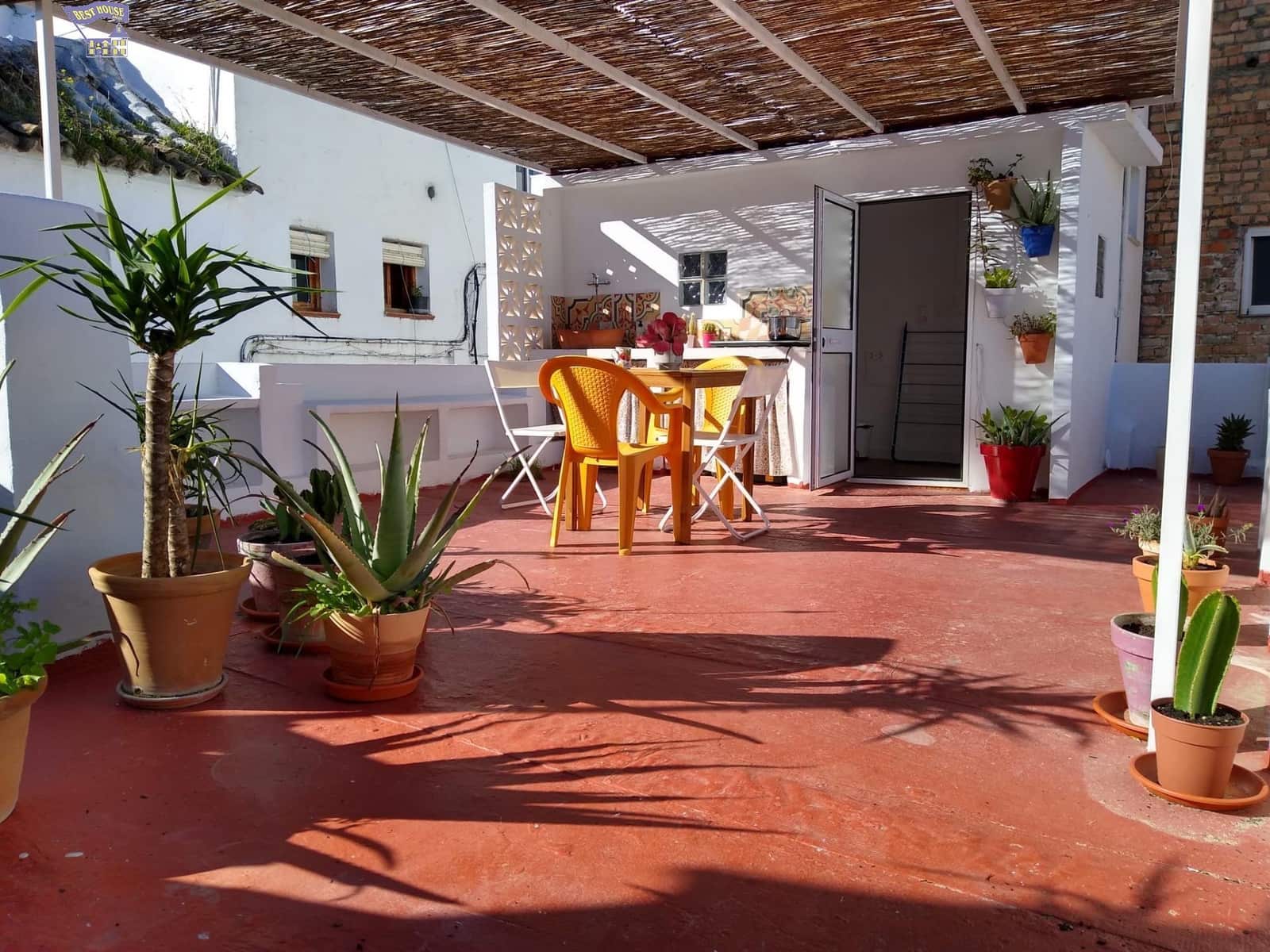2 bedroom Townhouse for sale in Arcos de la Frontera - € 92,000 (Ref: 8737873)