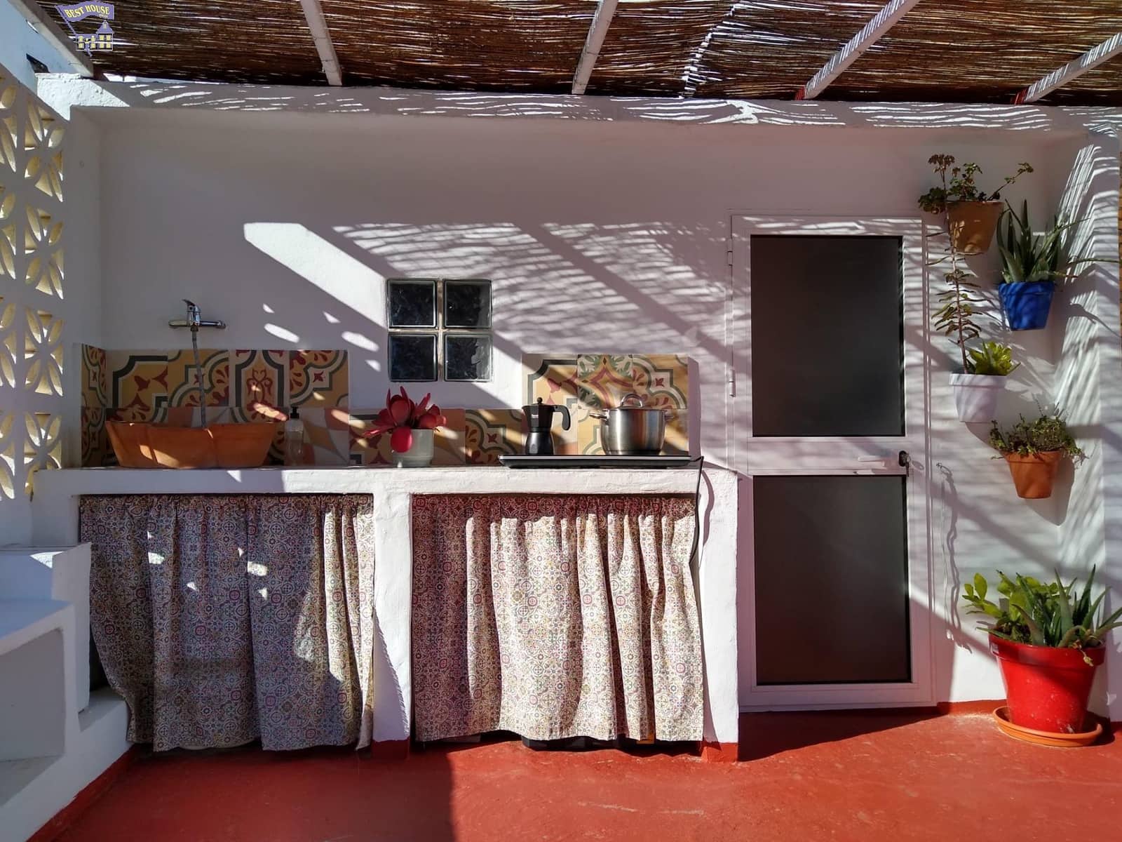 2 bedroom Townhouse for sale in Arcos de la Frontera - € 92,000 (Ref: 8737873)