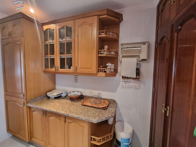 4 soveværelse Lejlighed til salg i Arcos de la Frontera - € 94.000 (Ref: 8755920)