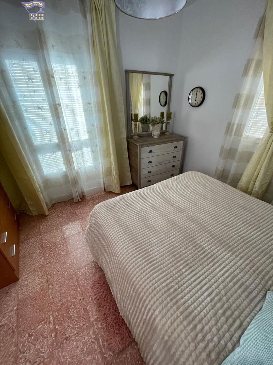 1 slaapkamer Huis te koop in Arcos de la Frontera - € 80.000 (Ref: 8760087)