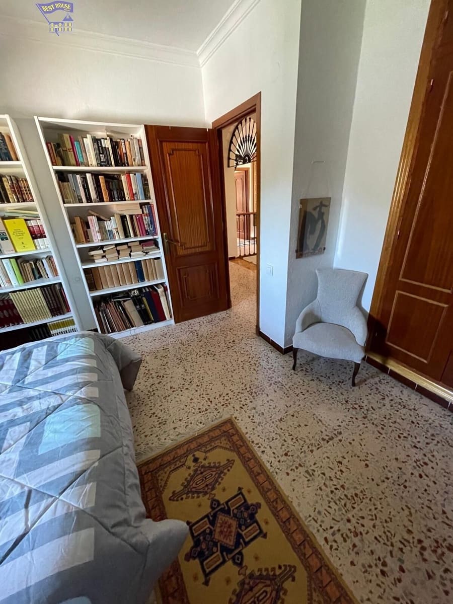 Chalet de 6 habitaciones en Arcos de la Frontera en venta con piscina - 378.000 € (Ref: 8784202)