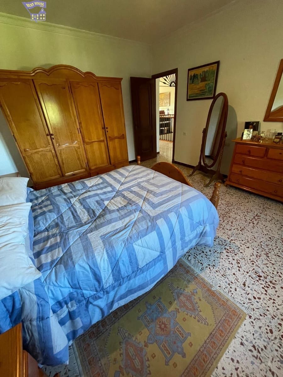 Chalet de 6 habitaciones en Arcos de la Frontera en venta con piscina - 378.000 € (Ref: 8784202)