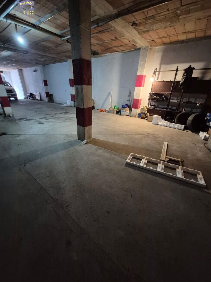 Local Commercial à louer à Arcos de la Frontera - 900 € (Ref: 8854752)