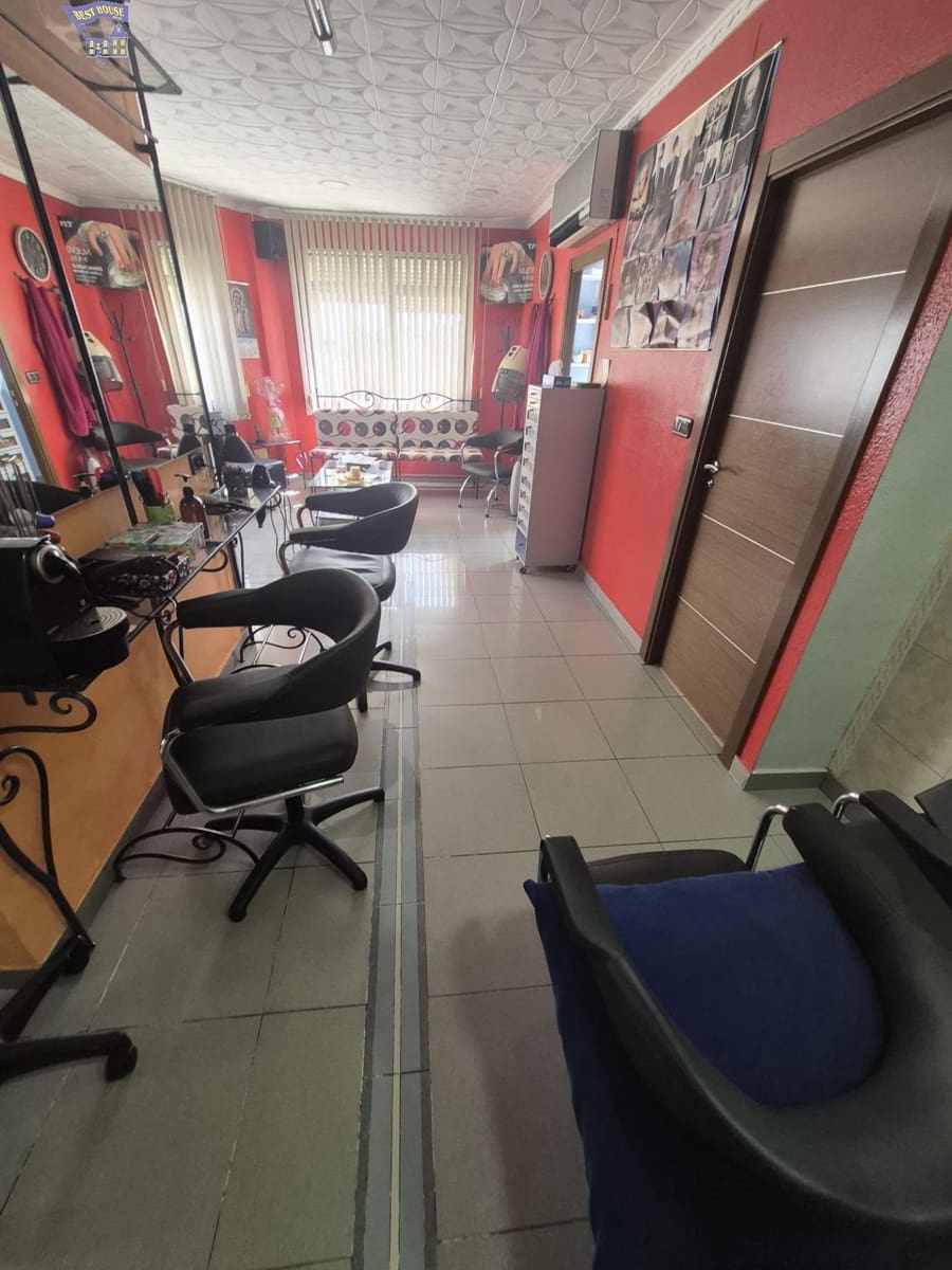 Commerciale in vendita in Arcos de la Frontera - 120.000 € (Rif: 8884176)